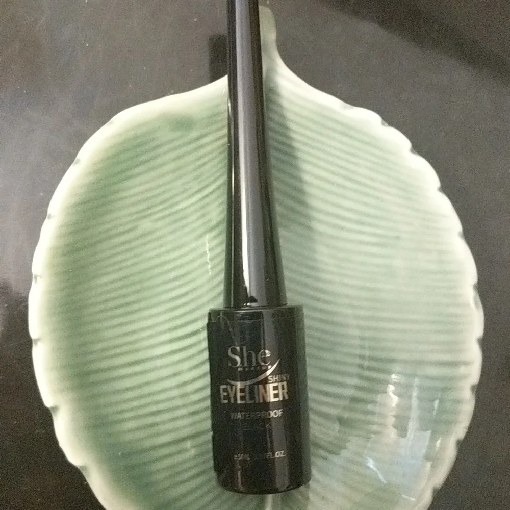 Waterproof Black Eyeliner